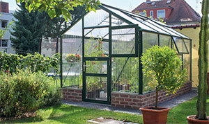 Greenhouse Climate Control: How to Keep Your Plants Cool and Thriving